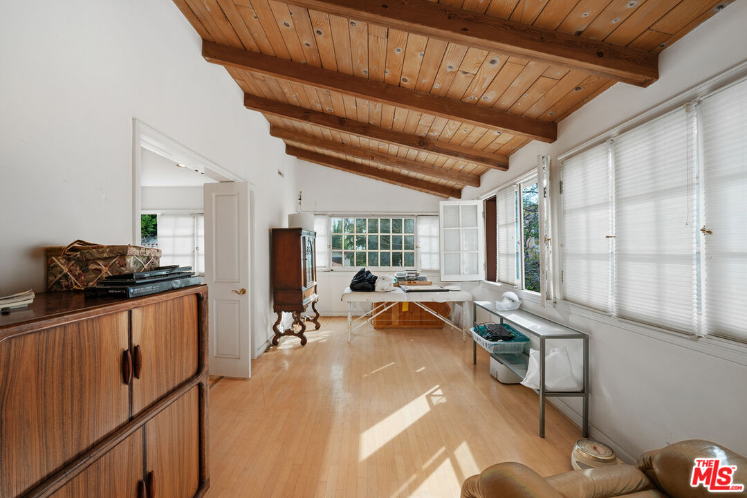 1340 Sierra Alta Way