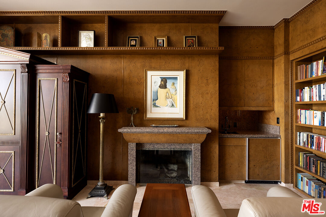 70418 Placerville Rd