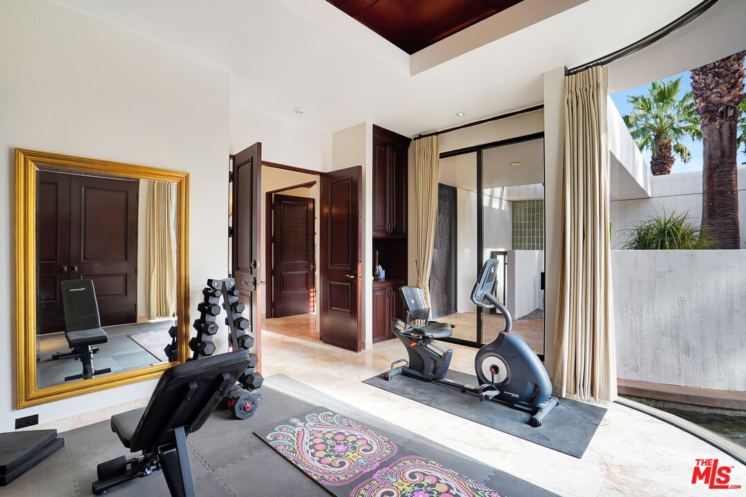 70418 Placerville Rd