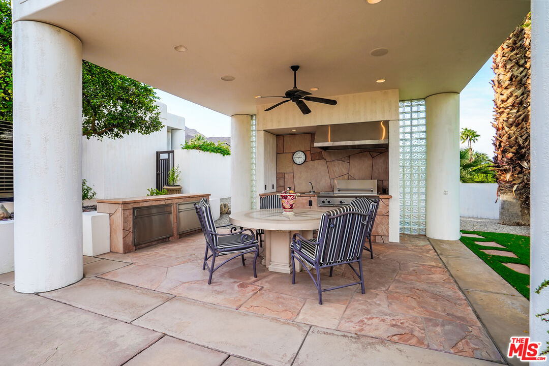 70418 Placerville Rd