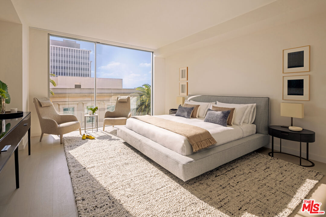 9200 Wilshire Blvd Unit: 202W