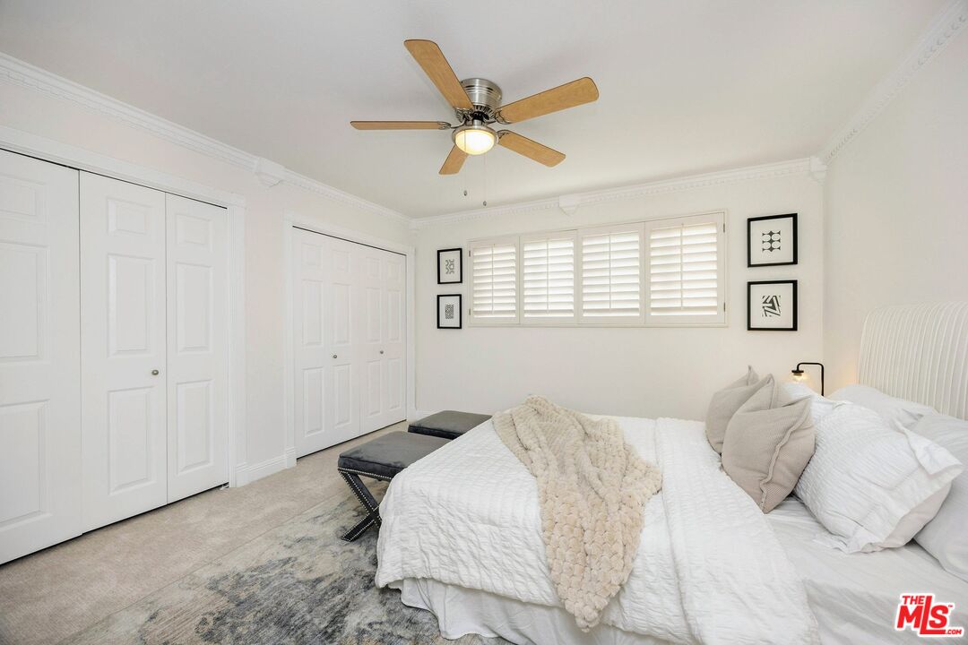 12801 Moorpark St Unit: 110