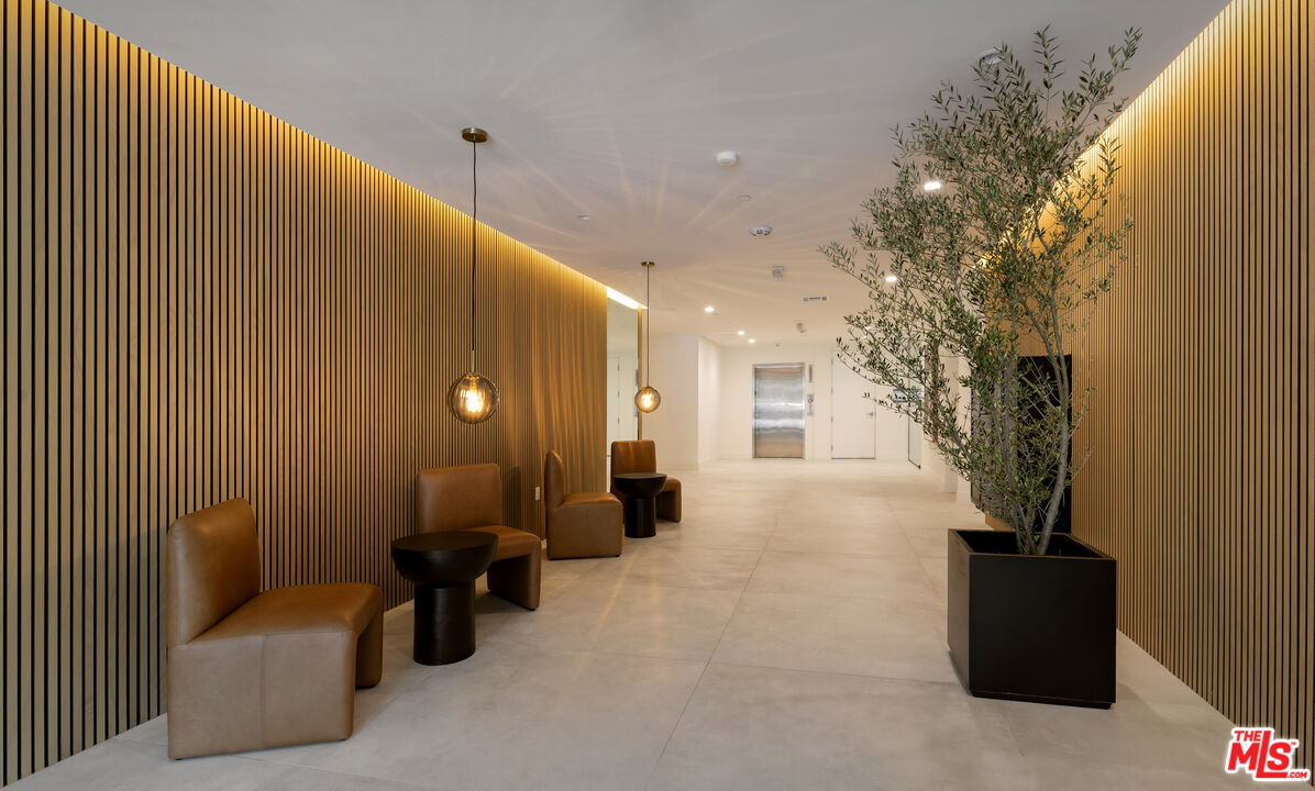 3657 Regal Pl Unit: 3659