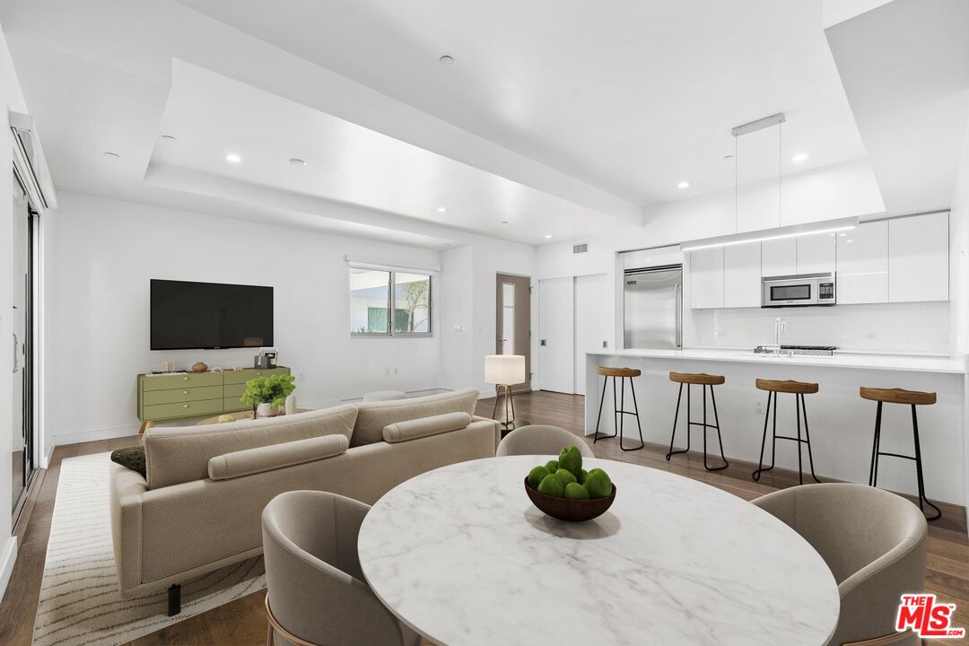 1433 14th St Unit: 1