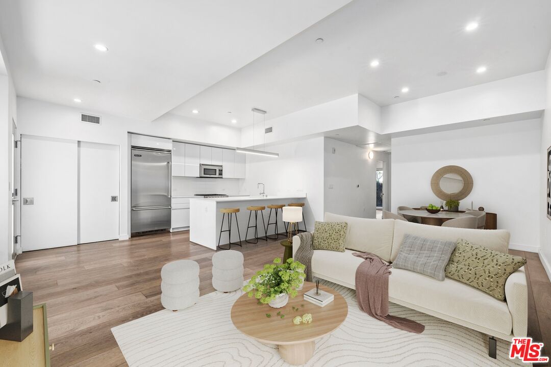 1433 14th St Unit: 1