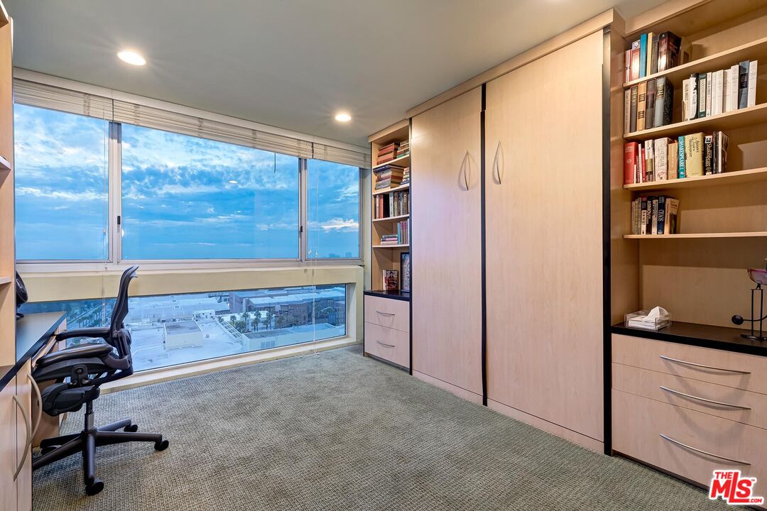 2220 Avenue Of The Stars Unit: 1706