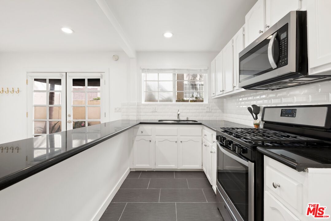 927 Euclid St Unit: B