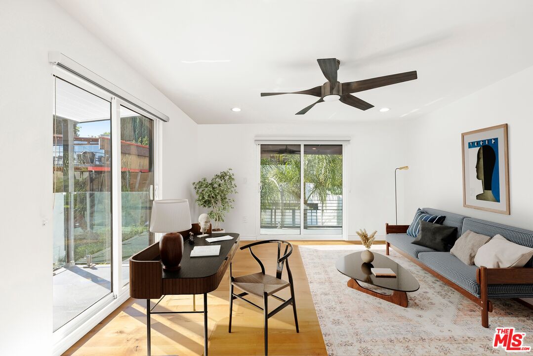 1788 N Orange Grove Ave