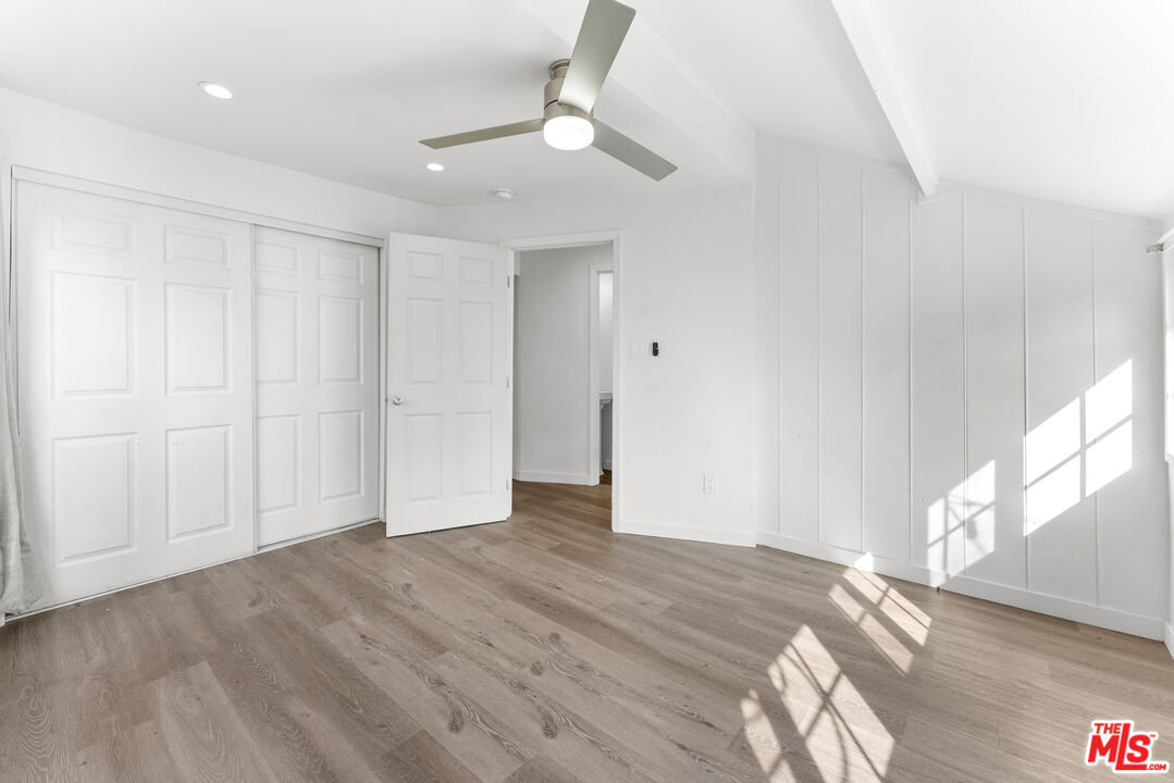 33 Wavecrest Ave Unit: 1