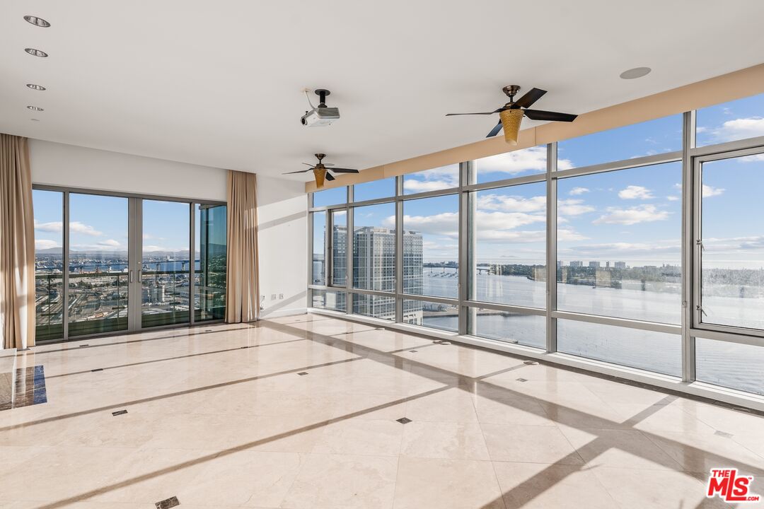 165 6th Ave Unit: 2803