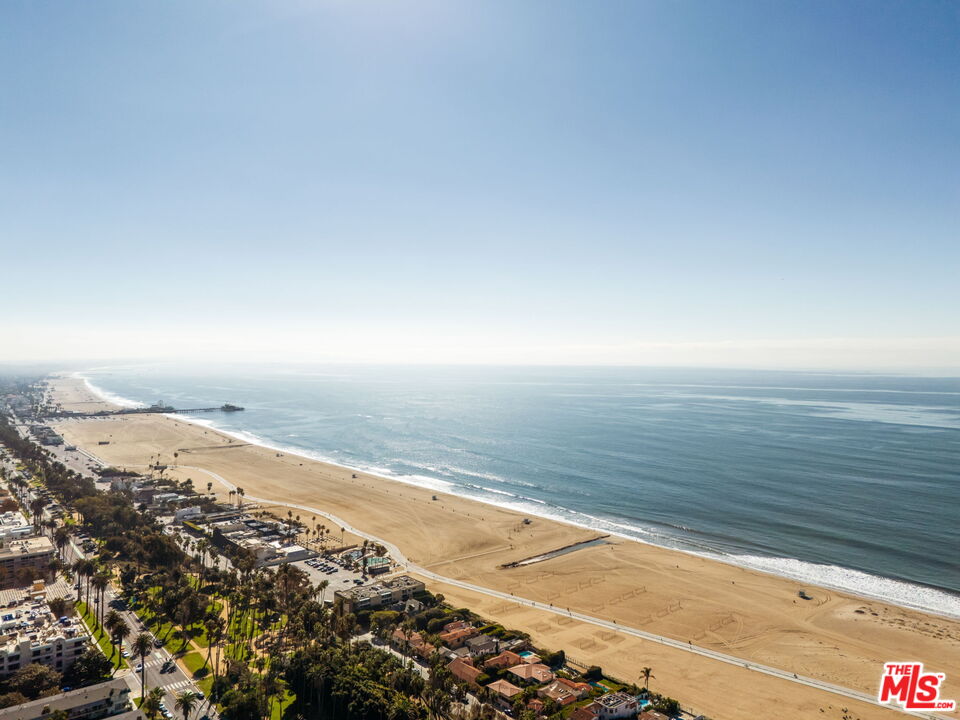 130 Marguerita Ave Unit: 13