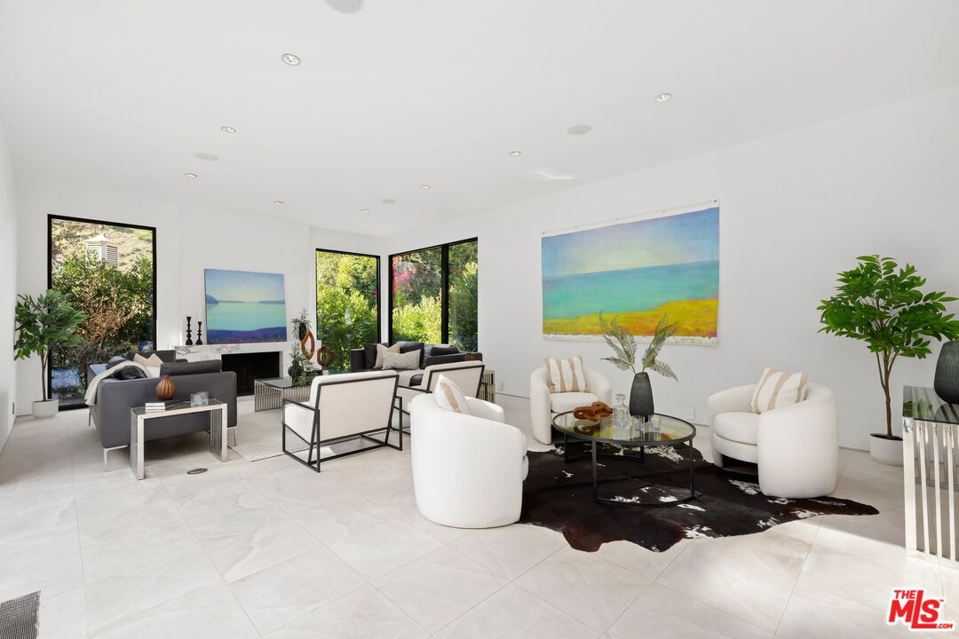 10558 Fontenelle Way