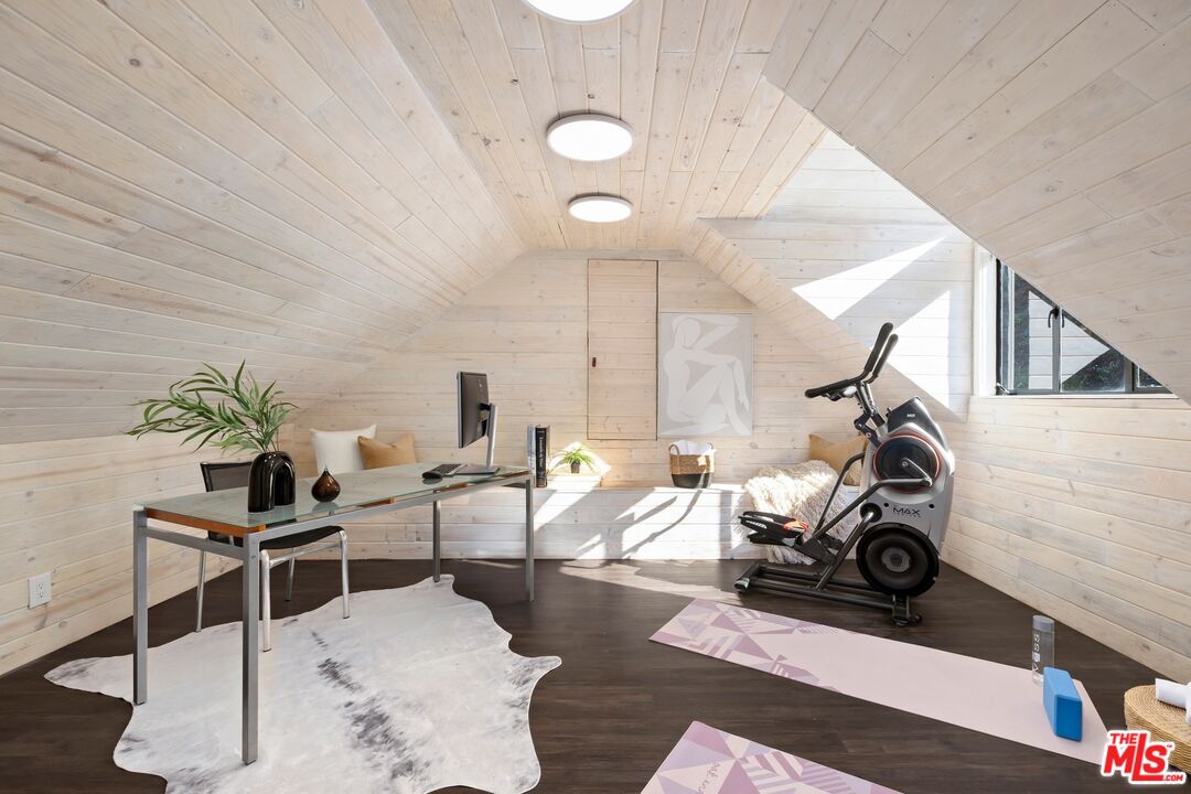 10558 Fontenelle Way