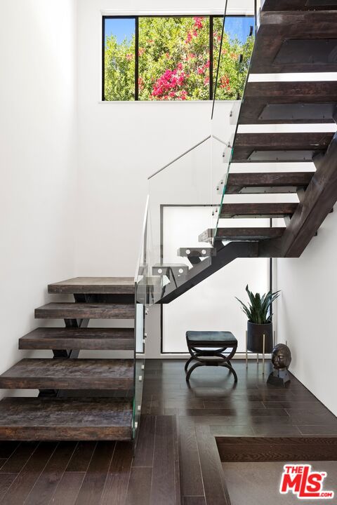 10558 Fontenelle Way