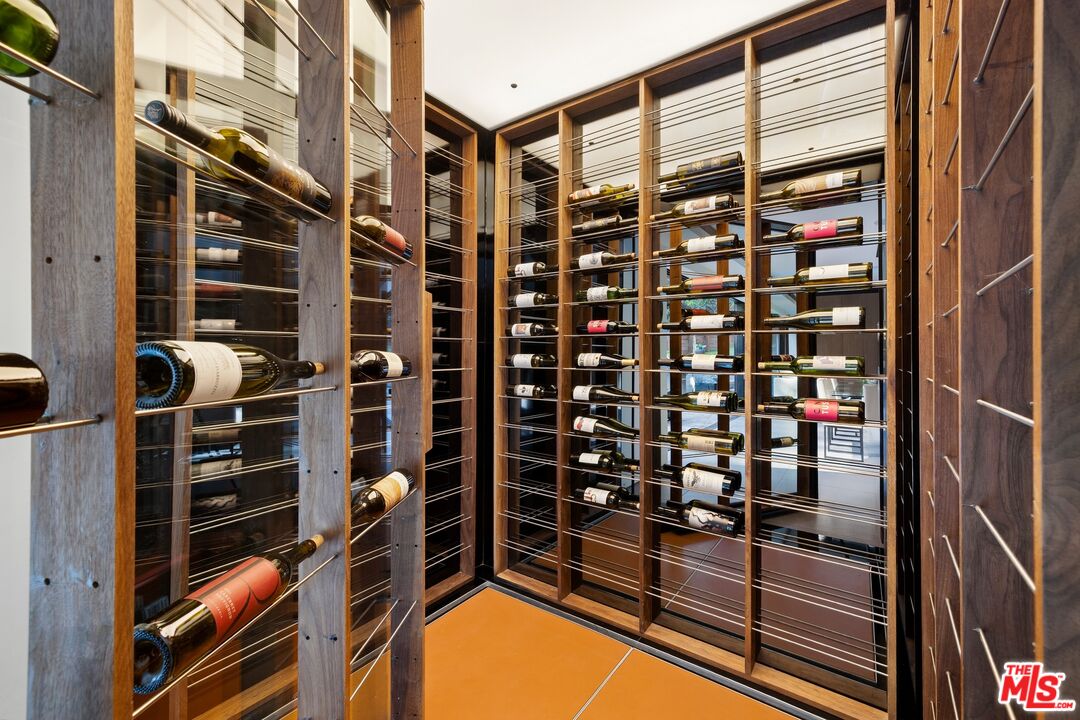 10558 Fontenelle Way