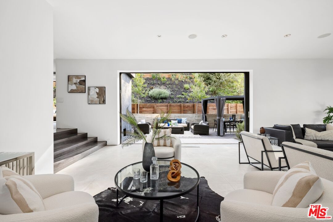 10558 Fontenelle Way