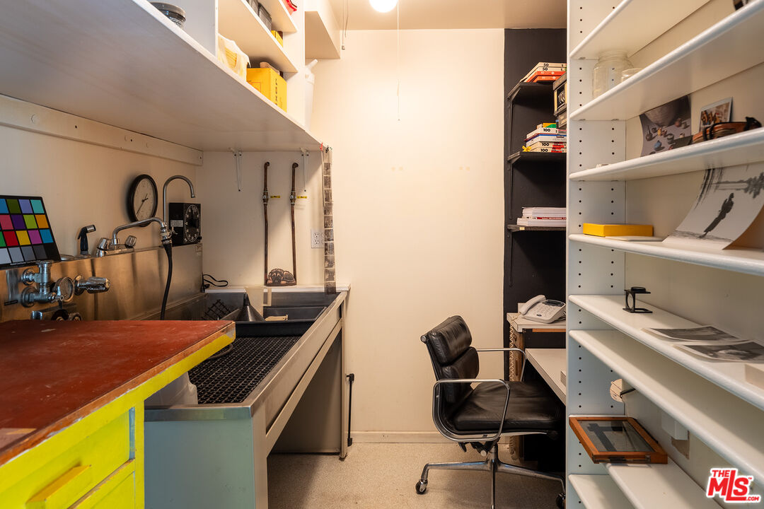 7837 Woodrow Wilson Dr