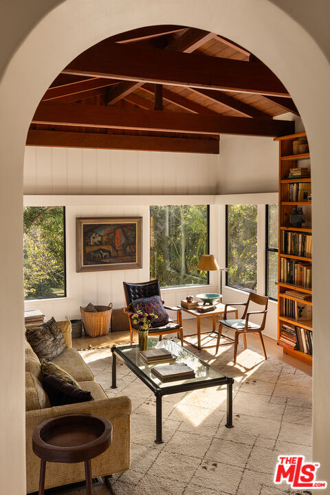 7837 Woodrow Wilson Dr