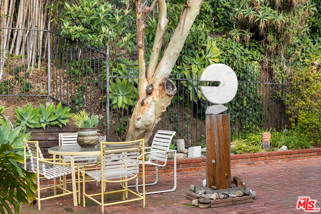 7837 Woodrow Wilson Dr