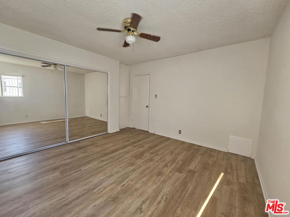 928 N Ogden Dr Unit: 9