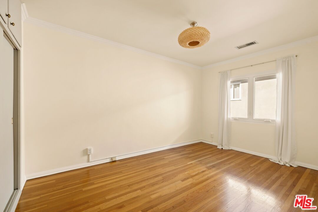 1344 N Crescent Heights Blvd Unit: 3