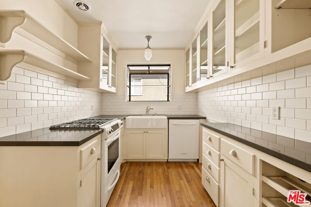 1344 N Crescent Heights Blvd Unit: 3