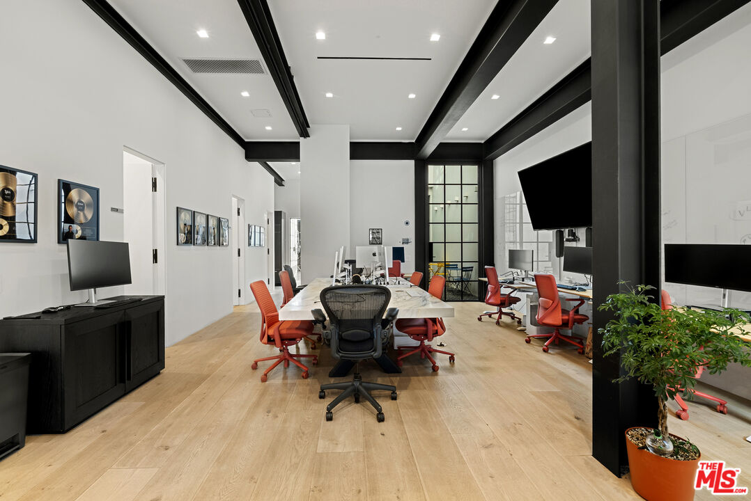 1346 Abbot Kinney Blvd