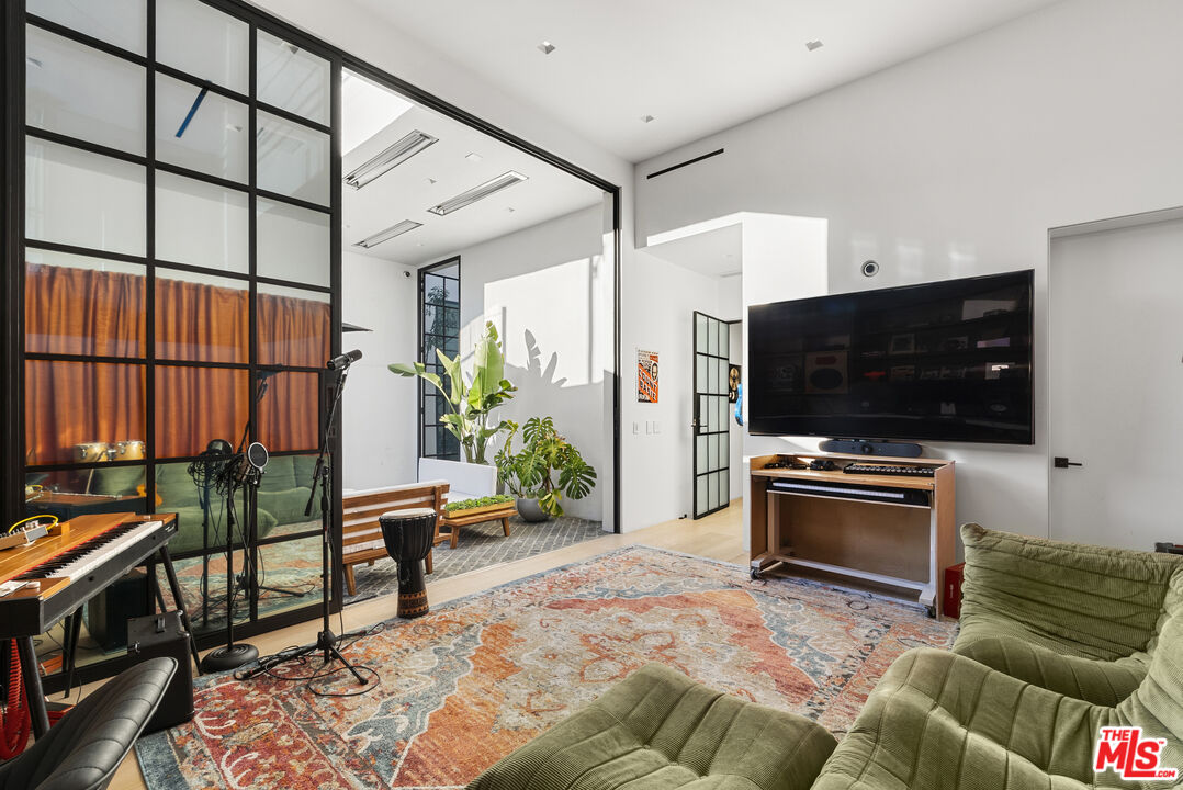 1346 Abbot Kinney Blvd