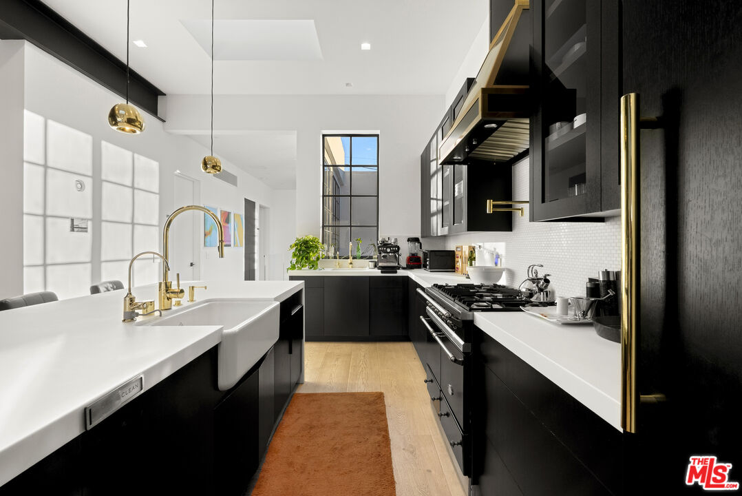 1346 Abbot Kinney Blvd