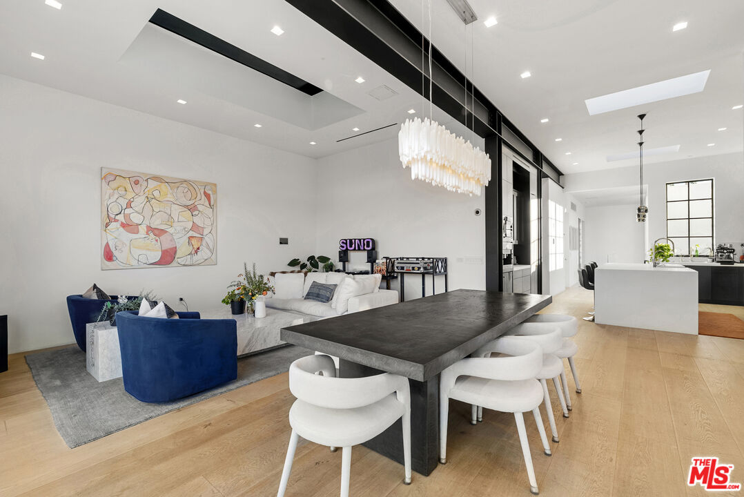 1346 Abbot Kinney Blvd