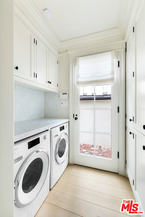 9563 Charleville Blvd