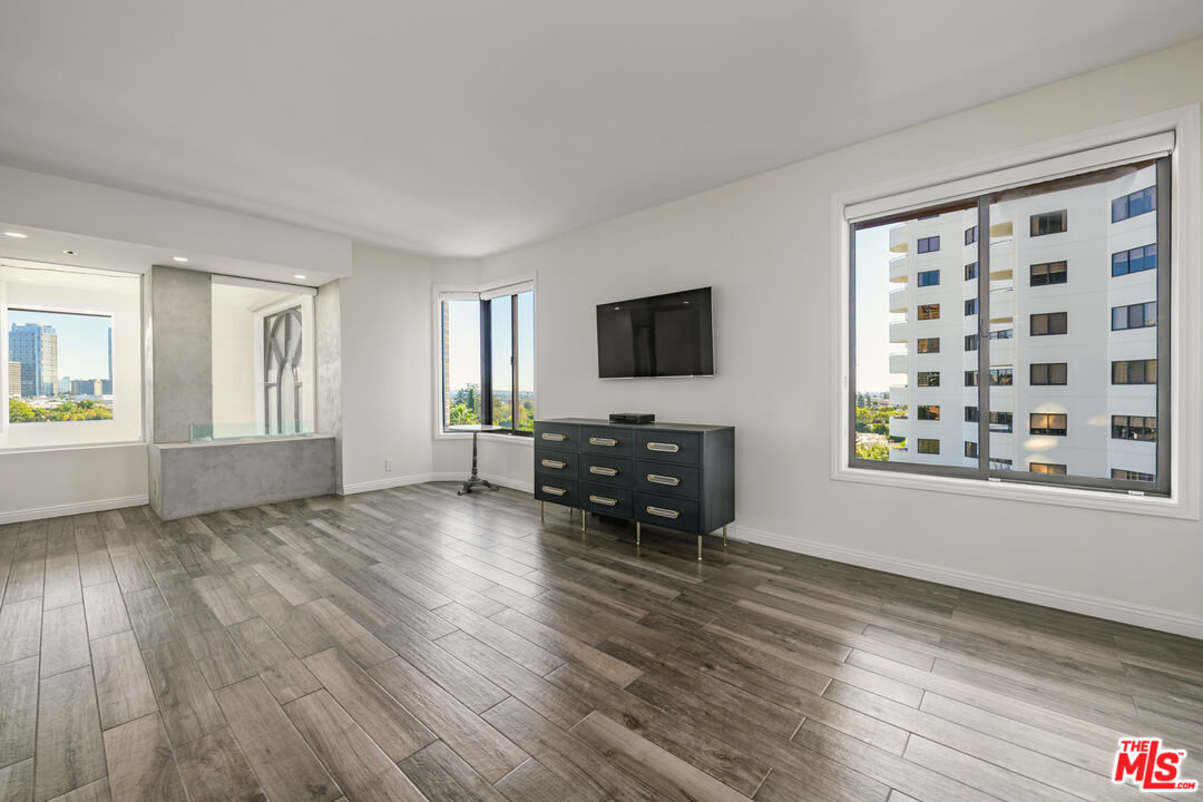 10550 Wilshire Blvd Unit: 505