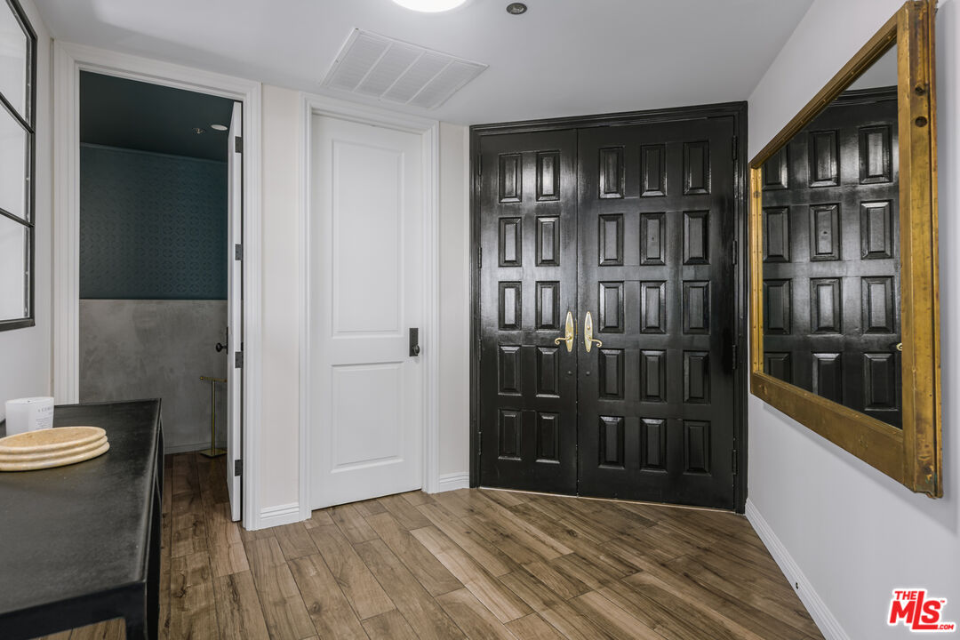 10550 Wilshire Blvd Unit: 505