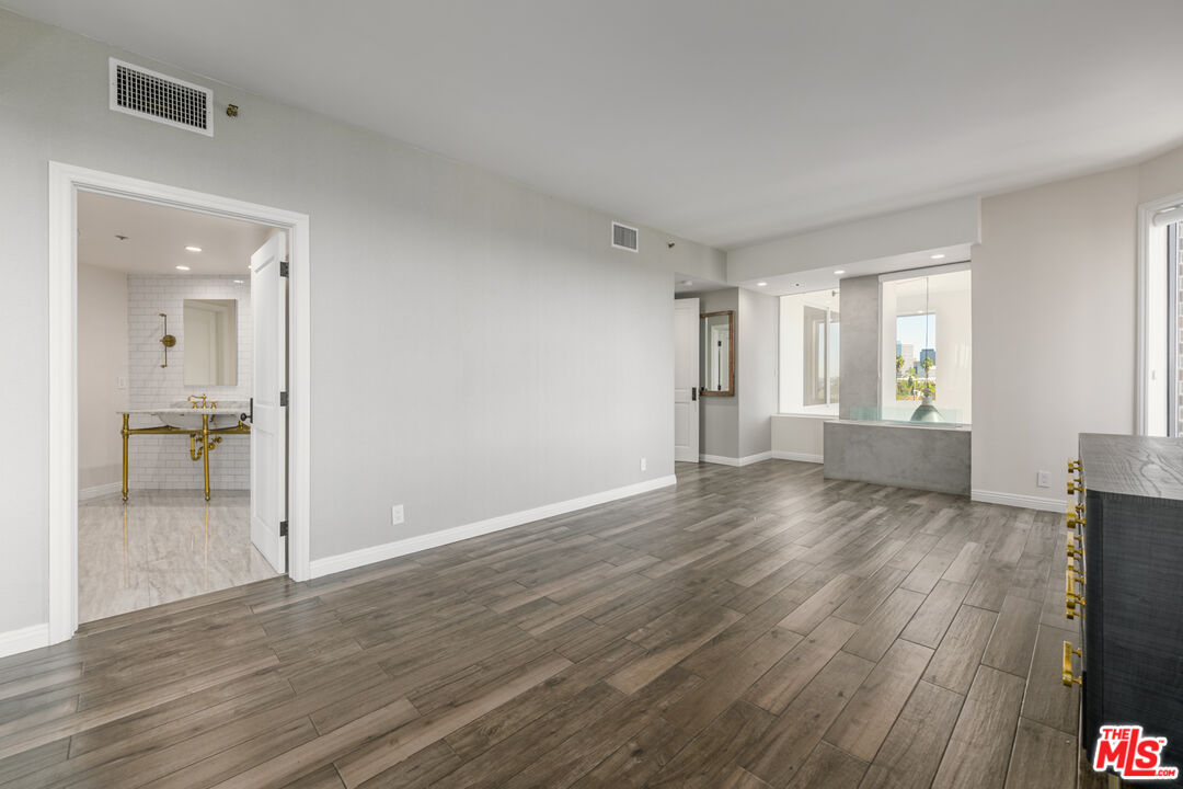 10550 Wilshire Blvd Unit: 505