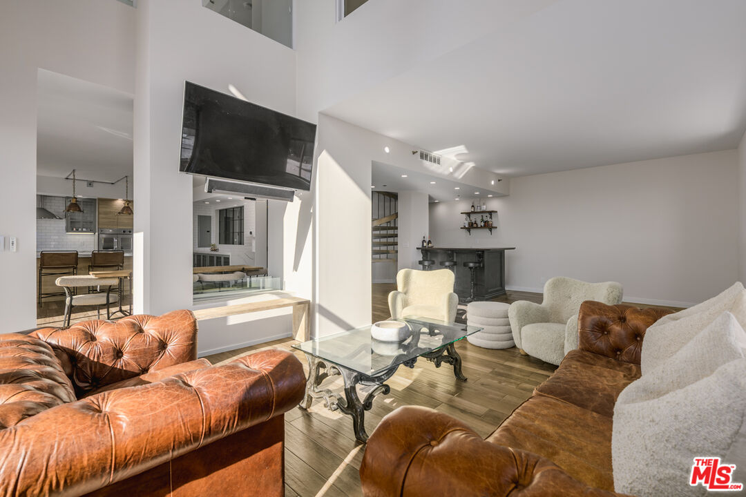 10550 Wilshire Blvd Unit: 505