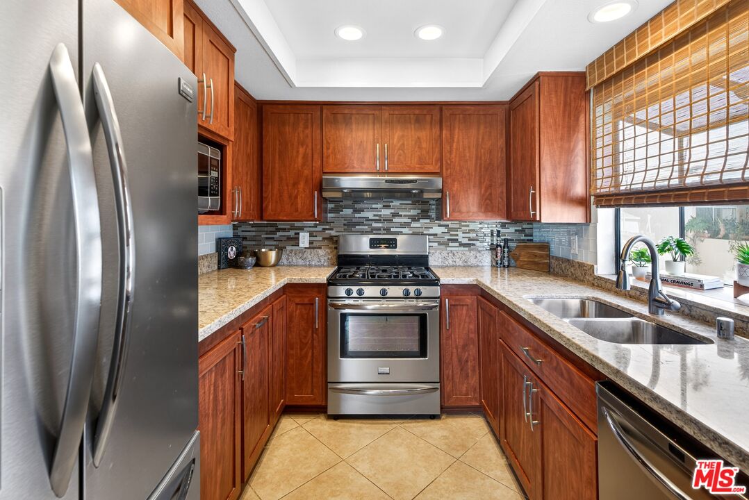 848 Lincoln Blvd Unit: N