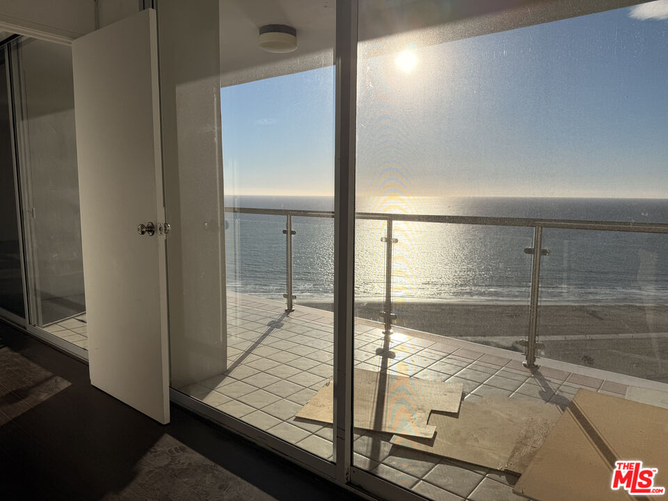 201 Ocean Ave Unit: 1707P