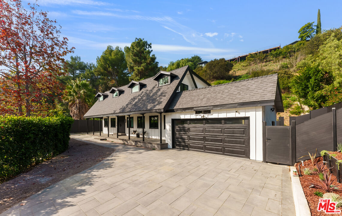 6427 Tahoe Dr