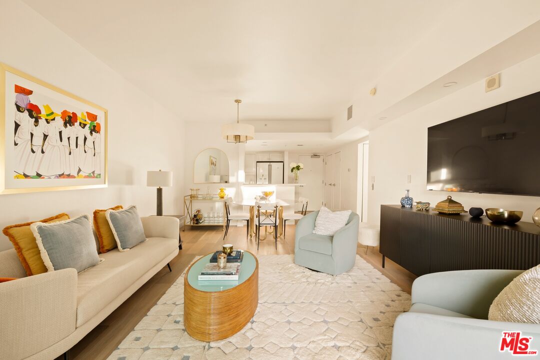 13700 Marina Pointe Dr Unit: 314