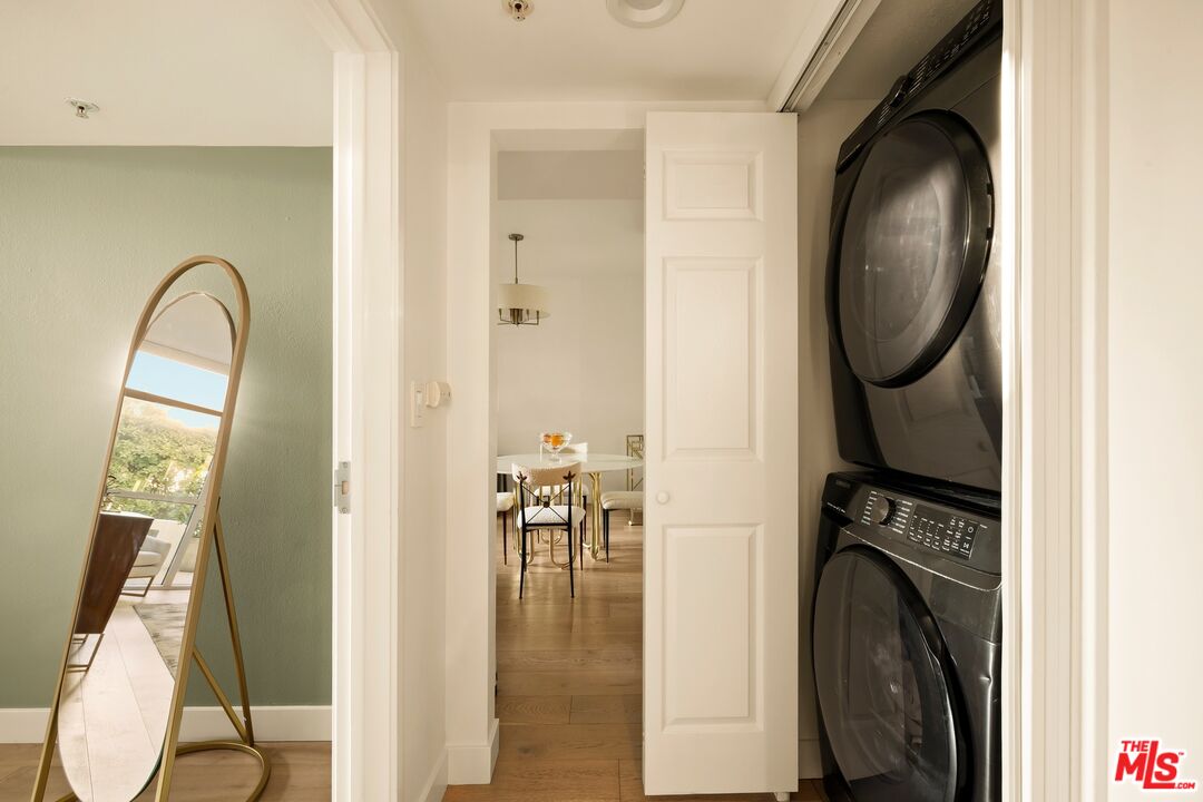 13700 Marina Pointe Dr Unit: 314