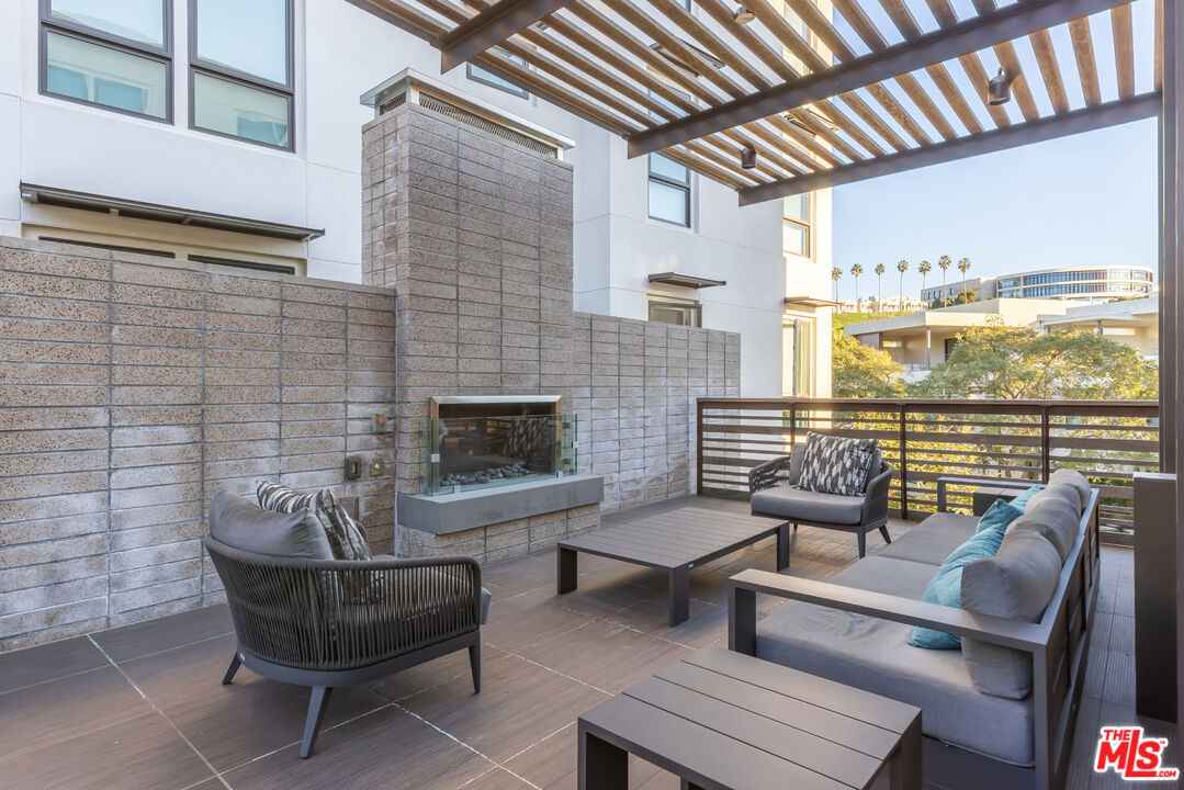 6030 Seabluff Dr Unit: 315