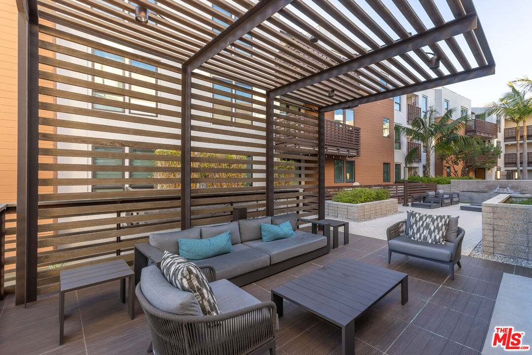 6030 Seabluff Dr Unit: 315