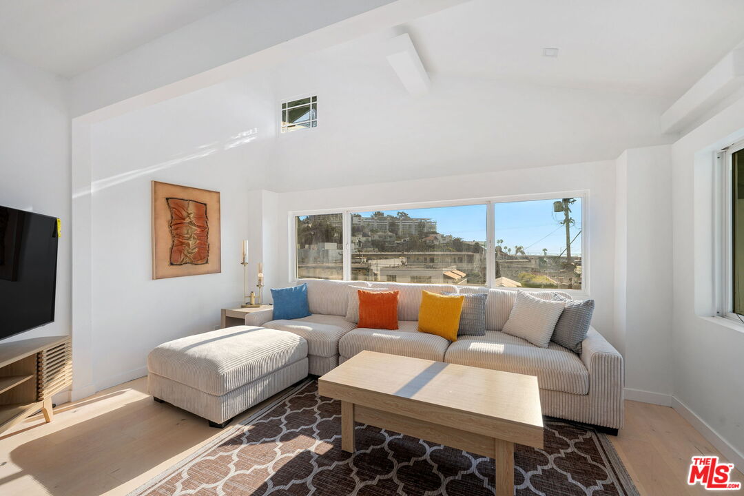 117 W Channel Rd Unit: 119