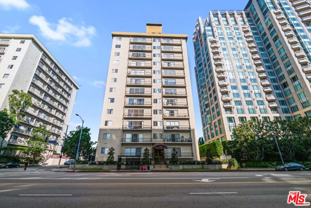 10747 Wilshire Blvd Unit: 806