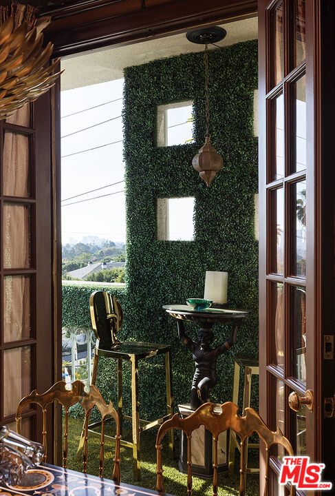 960 N Doheny Dr Unit: 306