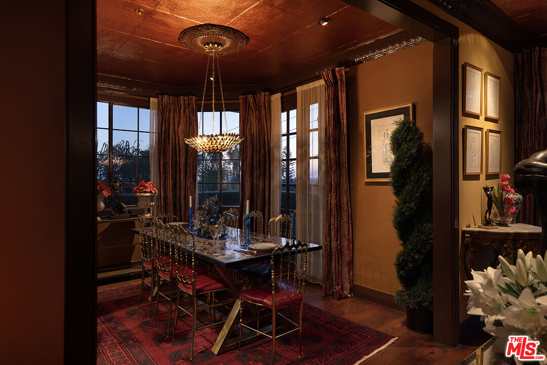 960 N Doheny Dr Unit: 306