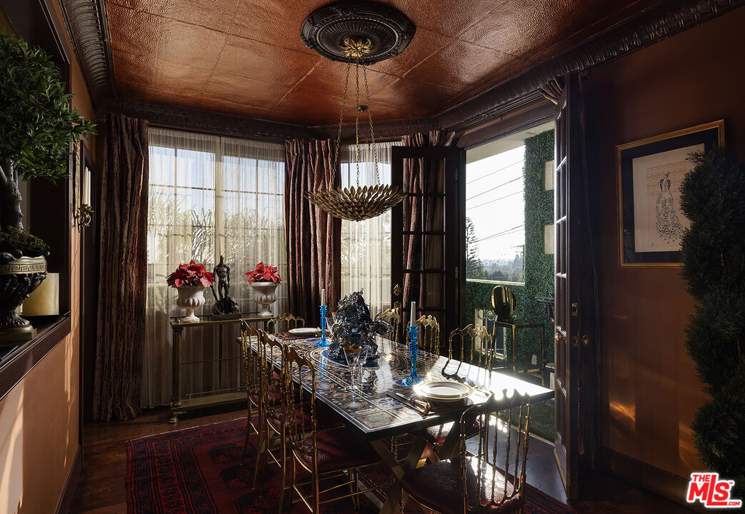 960 N Doheny Dr Unit: 306