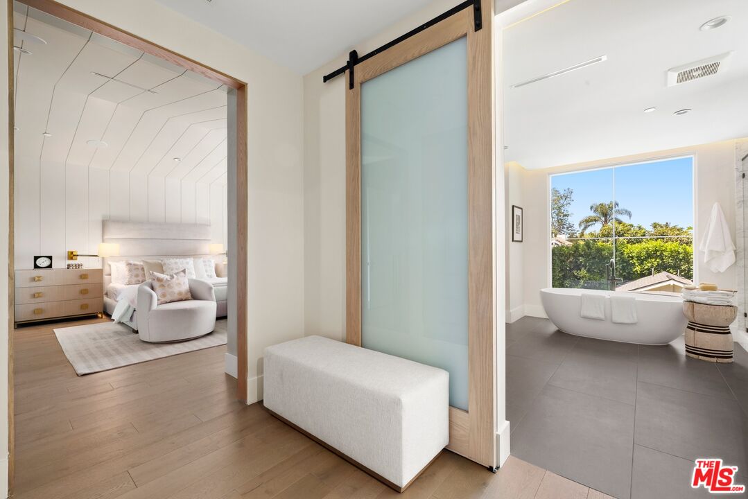 15125 Valley Vista Blvd