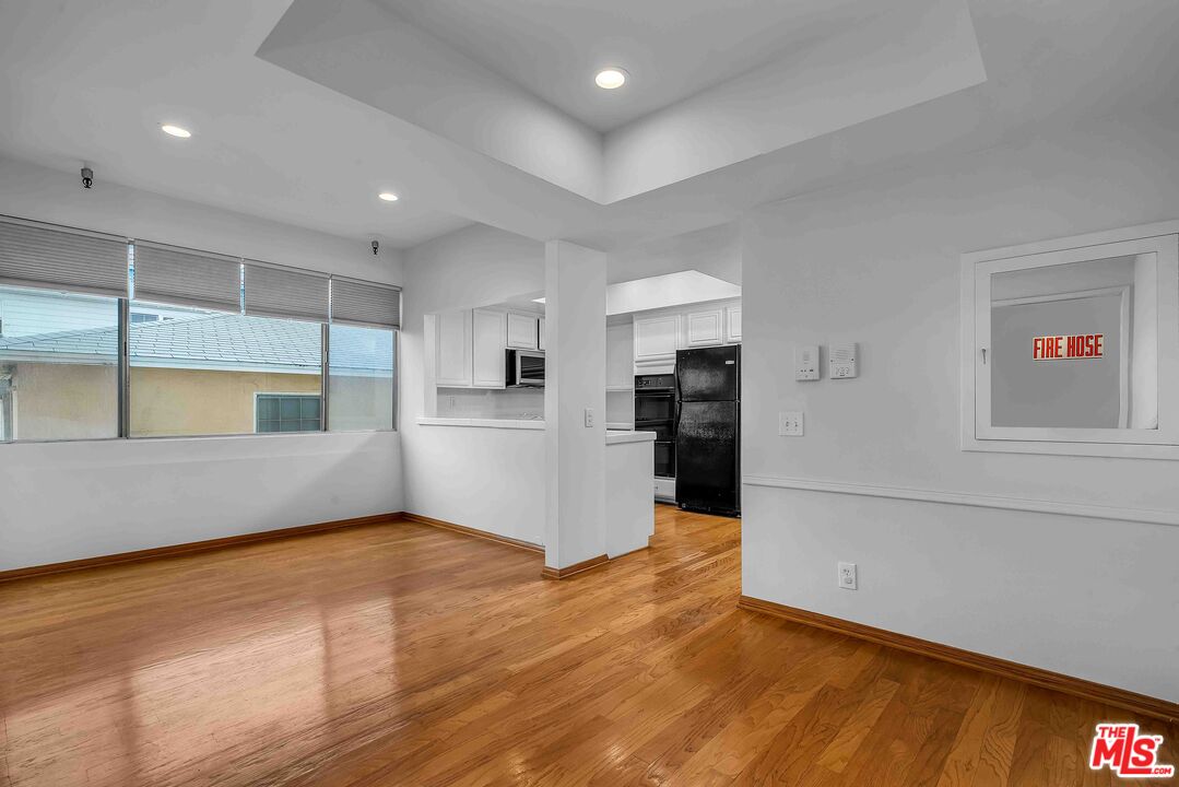 1655 Selby Ave Unit: 101