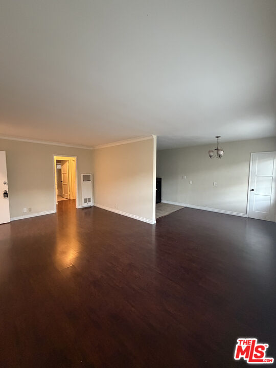 1242 Smithwood Dr Unit: 4